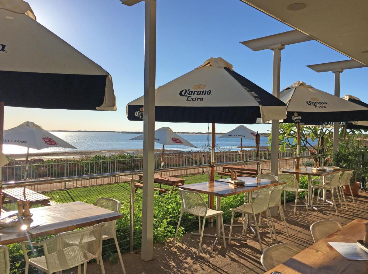Onslow Beach Resort Exterior foto