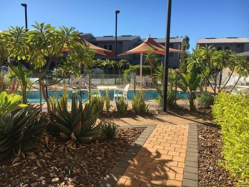 Onslow Beach Resort Exterior foto
